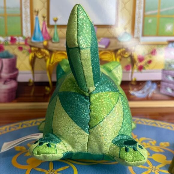 Aphmau MeeMeow | Celestial Emerald Cat Plush - Picture 3 of 7